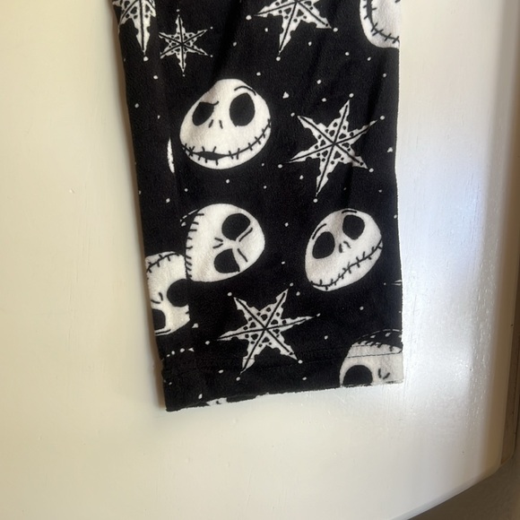 Disney Jack Skellington Snowflake Sleep Pants - Picture 3 of 4